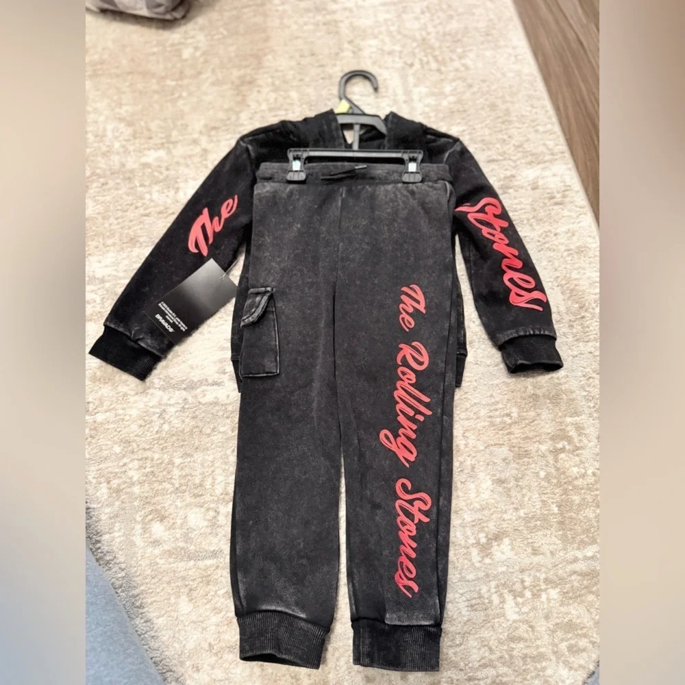 The Rolling Stones Black Kids cargo pants and hoodie Matching Set size 3T-NWT